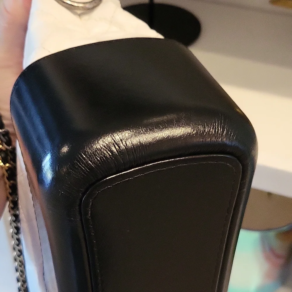 SOLD 🚫 Chanel Gabrielle Bag - Picture 5 of 10